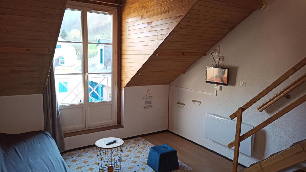 Appartement Sainte Marie De Campan - Residence Le Vieux Village Exteriör bild
